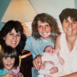 Meet your Posher, Christina